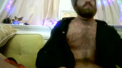 Snapshot of 90210screamer chatting on December 28, 11:52 am 90210screamer online show from December 28, 11:52 am