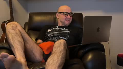 God Zeus online show from January 3, 7:16 am