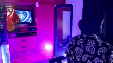 Angell Dustt  online show from March 7, 2:20 am