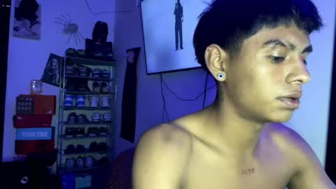 _billowy_ online show from November 8, 10:57 pm