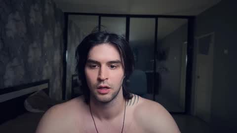 Keanu online show from December 21, 2:58 pm