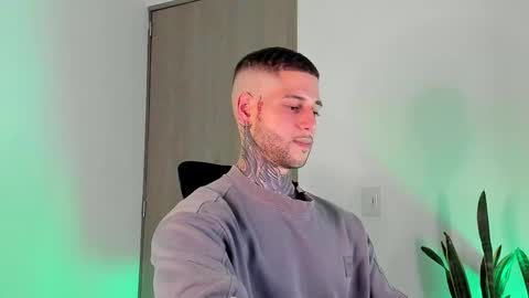 jeison online show from February 3, 2:53 am