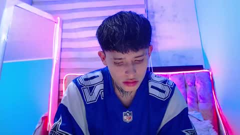 mod online show from March 12, 4:19 am