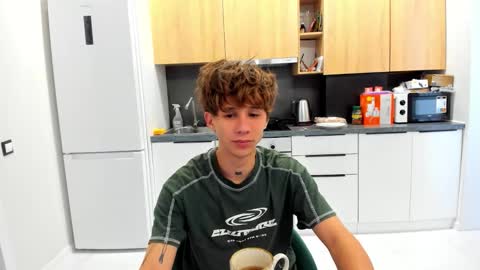 Kurt online show from September 9, 4:01 am