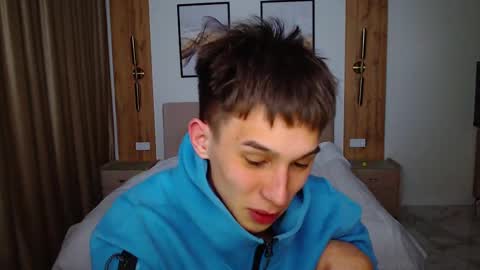 Kurt online show from February 18, 5:22 pm