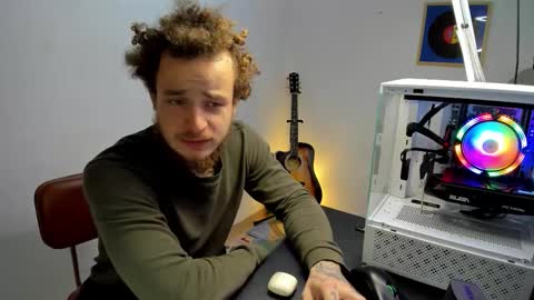 Layne online show from December 22, 9:50 am