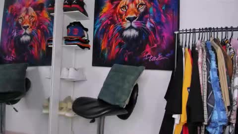 Kevin  online show from November 27, 9:18 pm