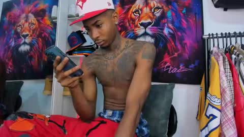 Kevin  online show from January 15, 6:54 pm