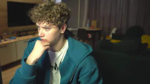 OLIVERERENMARCUSpvt is open online show from January 29, 12:02 pm