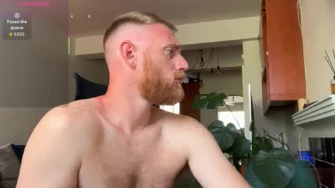 Scrufffypup online show from January 10, 12:09 pm