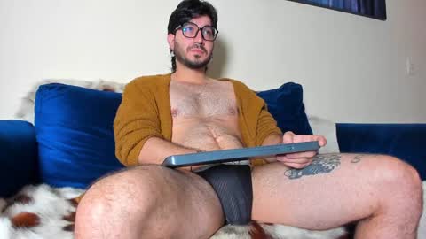 Snapshot of ackerman_eren_ chatting on December 5, 10:01 am R. online show from December 5, 10:01 am