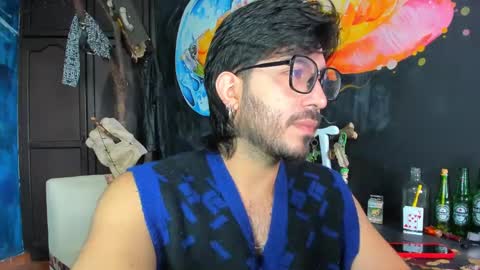 Snapshot of ackerman_eren_ chatting on January 3, 2:30 pm R. online show from January 3, 2:30 pm