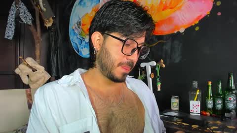 Snapshot of ackerman_eren_ chatting on January 4, 2:46 pm R. online show from January 4, 2:46 pm