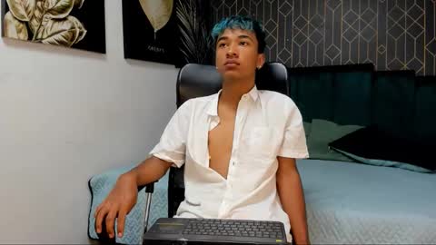 adam_ford1 online show from December 3, 11:05 am