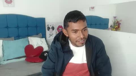 adam_morgan2 online show from November 16, 3:19 am