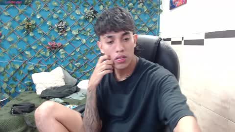 Adam online show from December 24, 4:33 am