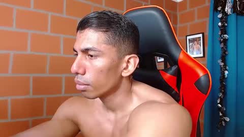 Adan Sin online show from December 16, 5:11 pm