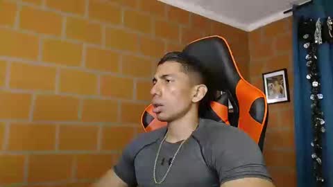 Adan Sin online show from February 22, 6:37 pm