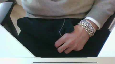 ADJ777 online show from February 20, 2:24 pm