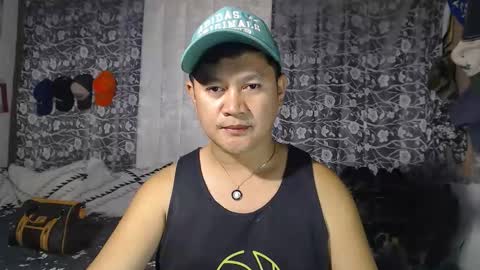 adorableasianboy online show from January 19, 6:37 am