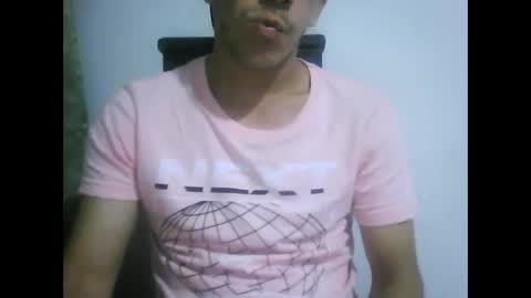 adrian_fire01 online show from April 4, 3:03 am