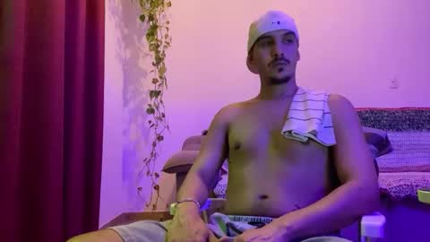 Luci online show from December 5, 2:07 am