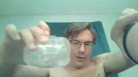 afreeman1 online show from October 19, 1:10 am