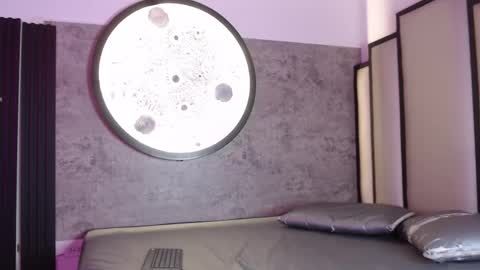 Agathe  Caius online show from February 22, 3:19 am