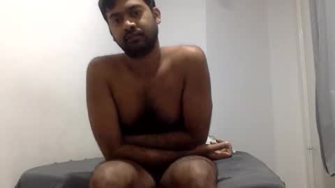 aggaggs online show from October 21, 4:15 am