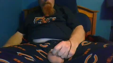 hrnycummer online show from November 17, 6:49 am