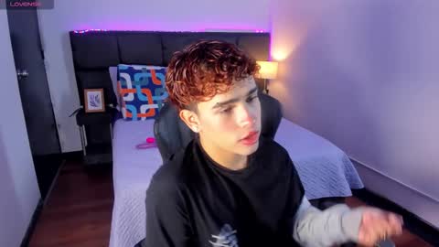 Aiden  online show from December 3, 1:17 pm