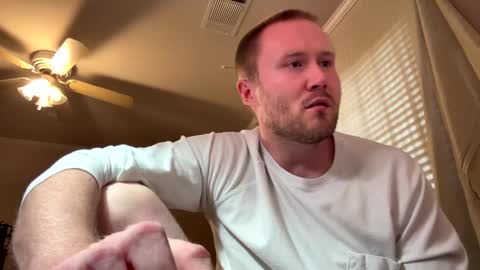 Al online show from January 15, 9:51 pm