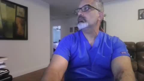 aladdin31673 online show from April 15, 11:15 pm