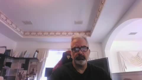 aladdin31673 online show from March 29, 4:29 pm