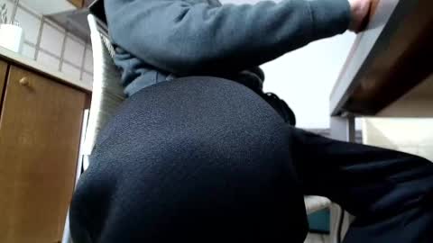 alberto21618 online show from March 9, 4:00 pm