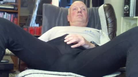 albo61 online show from December 21, 8:18 am