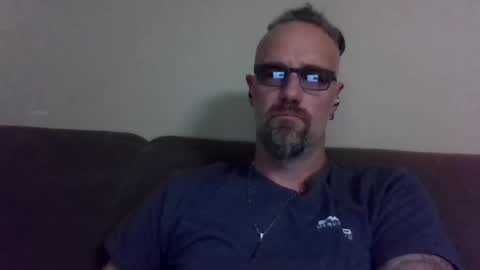 Snapshot of alcura_x chatting on October 20, 9:51 pm Alex online show from October 20, 9:51 pm