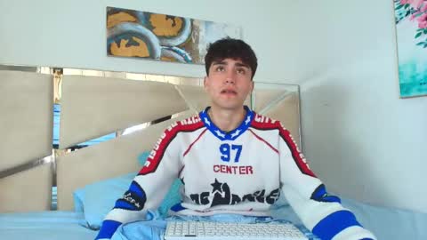 alec online show from November 23, 2:17 pm