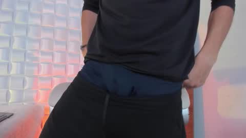 Alejo  online show from October 20, 9:08 pm