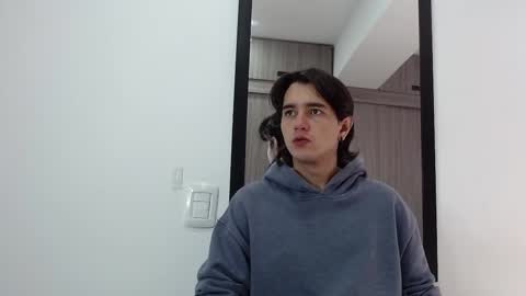 Snapshot of alex_connorr chatting on February 26, 3:19 pm alex_connorr online show from February 26, 3:19 pm