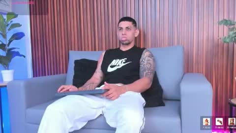 alex online show from February 28, 12:04 pm