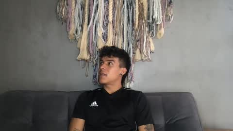 Alex  Dani online show from September 16, 3:35 pm