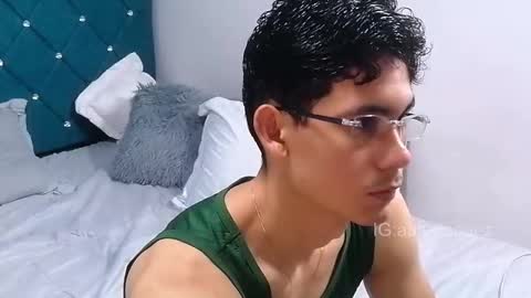 Alexis online show from November 24, 1:28 am