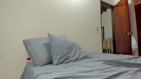 Alexxander Hall online show from December 19, 2:41 am