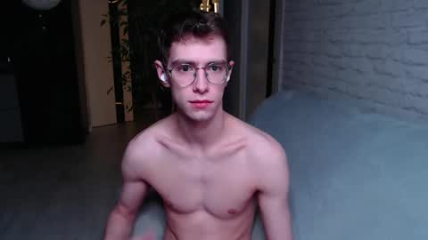 Alfie online show from September 28, 3:48 am