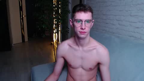 Alfie online show from October 16, 5:15 am