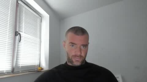 alfiesolomons87 online show from November 19, 11:21 am