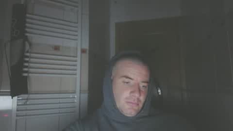 alfiesolomons87 online show from March 30, 6:53 pm