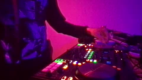 busco rockera online show from February 13, 6:38 pm