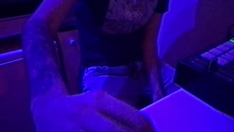 busco rockera online show from March 3, 12:01 am